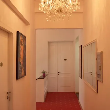 Ostello Diamond Tirana